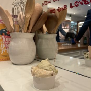 Bacio Di Latte - Gelato Near Me - Beverly Hills, California Bacio Di Latte - Gelato Near Me - Beverly Hills, California
