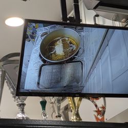 'A Puteca d' 'a Pizza - Able to watch your pizza goodness get fried!