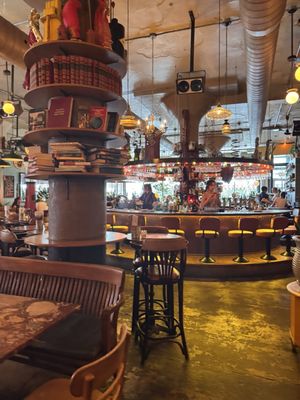 Le Bar Darling by null