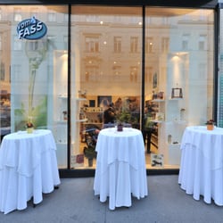 Vom Fass Delicatessen Wahringerstr 134 Wahring Wien Austria Phone Number Yelp