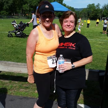 JannaFit - Ran a 5k with Janna training I did well. I'm the one in orange. - Trainers Near Me
