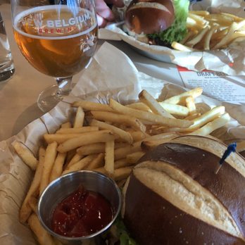 New Belgium Brewing - Chicken sandwich - Beer Bar Near Me - Denver, Colorado New Belgium Brewing - Chicken sandwich - Beer Bar Near Me - Denver, Colorado
