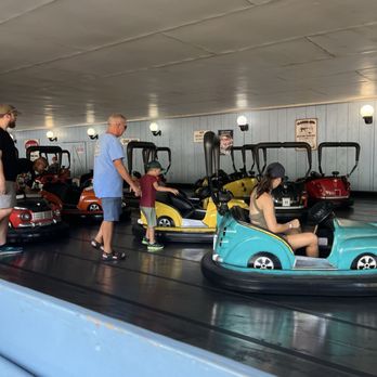Dollywood - Bumper Cars - Amusement Parks Near Me - Pigeon Forge, Tennessee Dollywood - Bumper Cars - Amusement Parks Near Me - Pigeon Forge, Tennessee
