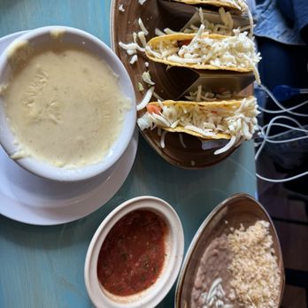 Hola Mexican Restaurant - Tres Tacos - Mexican Near Me - Jacksonville, Florida Hola Mexican Restaurant - Tres Tacos - Mexican Near Me - Jacksonville, Florida