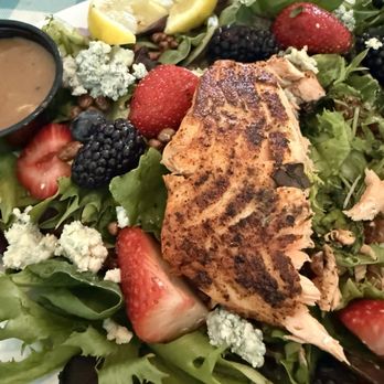 NE Seafood Shack - Grilled salmon, berry salad - Seafood Near Me - Leesburg, Florida NE Seafood Shack - Grilled salmon, berry salad - Seafood Near Me - Leesburg, Florida