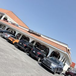 Colattao Coffee House - Exterior
