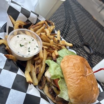 Ultimate Burger - Burgers Near Me - Kailua-Kona, Hawaii Ultimate Burger - Burgers Near Me - Kailua-Kona, Hawaii