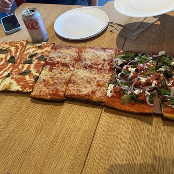 Jules Thin Crust - Pizza Near Me - Ardmore, Pennsylvania Jules Thin Crust - Pizza Near Me - Ardmore, Pennsylvania
