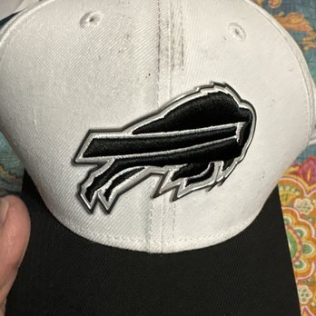 Rally House Lakeline Mall - Hat was dirty on return from Rally house - Sports Wear Near Me - Cedar Park, Texas Rally House Lakeline Mall - Hat was dirty on return from Rally house - Sports Wear Near Me - Cedar Park, Texas