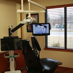 Wisnova - Racine Endodontics & Periodontics