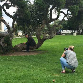 Cheryl Ogden Photography - Loved seeing this park through Cheryl's eyes! #PhotoShoots #WeddingPhotos #Seniorportraits #Familyportraits #RedondoBeach #makesmewander - Event Photography Near Me - Hermosa Beach, California