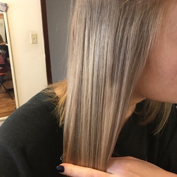 Lavender Park - harsh and uneven "balayage" highlights - Hair Salons Near Me - Chicago, Illinois Lavender Park - harsh and uneven "balayage" highlights - Hair Salons Near Me - Chicago, Illinois