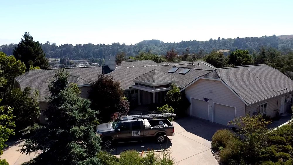 Slide of Redwood Roofing