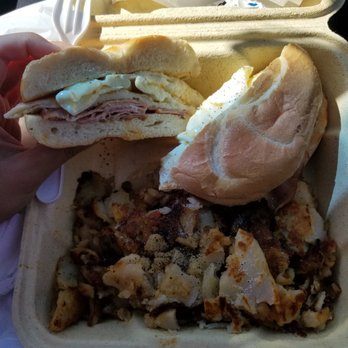 Huxley's Bookmark Cafe - Ham, egg and cheese with hash browns - American Near Me - Meriden, Connecticut Huxley's Bookmark Cafe - Ham, egg and cheese with hash browns - American Near Me - Meriden, Connecticut