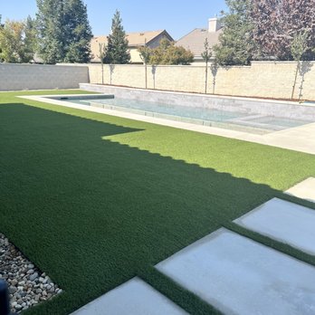 Vineyard Pools - Pool - Landscaping Near Me - Clovis, California