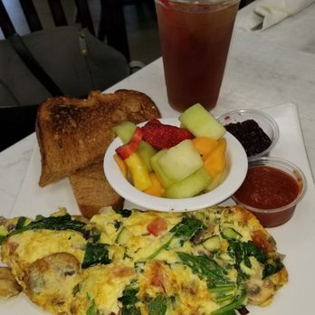 La Mesa Bistro - Veggie Omelet - Cafes Near Me - La Mesa, California La Mesa Bistro - Veggie Omelet - Cafes Near Me - La Mesa, California