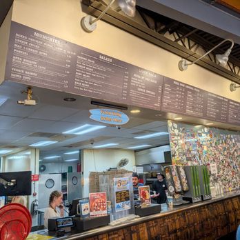 Pizza Port Bressi Ranch - Pizza Near Me - Carlsbad, California