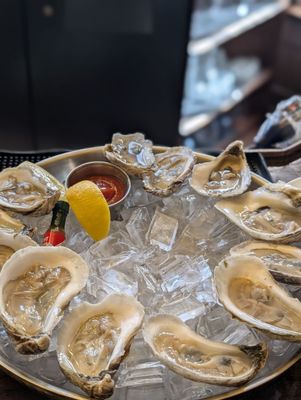 The Library at The Detroit Club by null