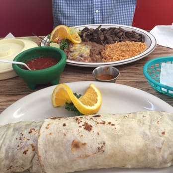Duron's Restaurante - Super burrito. And carne asada plate - Mexican Near Me - Somerton, Arizona Duron's Restaurante - Super burrito. And carne asada plate - Mexican Near Me - Somerton, Arizona