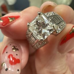Diamond ring set.