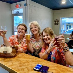 Riverside Taphouse - Beer friends are the best friends