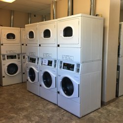 Desert Oasis RV Park - Laundry Room