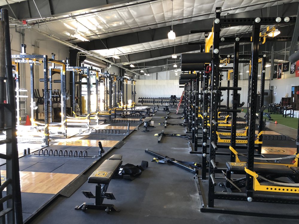 EZ MOVE Updated July 2024 24 Photos 42935 Hillcrest Lp, Astoria