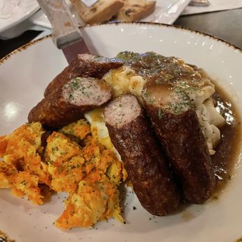 Kitty Hoynes Irish Pub and Restaurant - Bangers and mash - Irish Near Me - Syracuse, New York Kitty Hoynes Irish Pub and Restaurant - Bangers and mash - Irish Near Me - Syracuse, New York