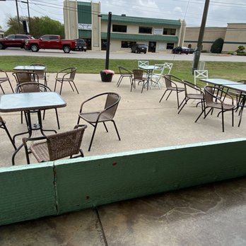 Taco Suave - Front patio - Mexican Near Me - Waxahachie, Texas Taco Suave - Front patio - Mexican Near Me - Waxahachie, Texas