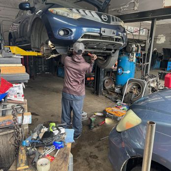 1. Jackameric Auto Center