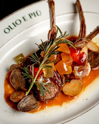 OLIO E PIÙ by null