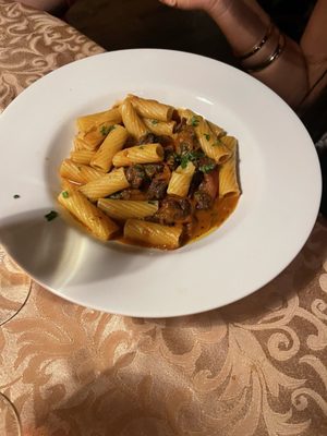 The Polo Lounge by null