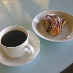Cafe Aulis - Kaffe & pulla