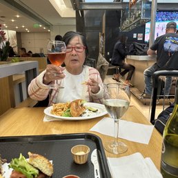 Auntie Kuks about to enjoy her Rosé. Auntie Kuks about to enjoy her Rosé.