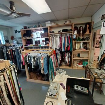 Thrifty Chics - Desiner cthing - Thrift Stores Near Me - Dundee, New York Thrifty Chics - Desiner cthing - Thrift Stores Near Me - Dundee, New York