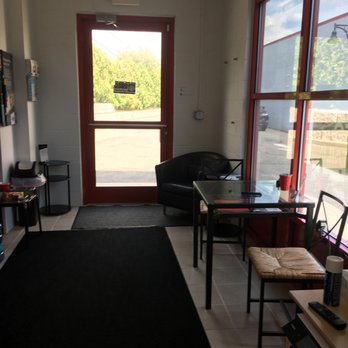 CT Tint - Waiting room available if needed - Car Window Tinting Near Me - Meriden, Connecticut