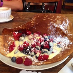 Boulangerie Patisserie L'epi D'or - Crepe avec fruits with creme anglais
