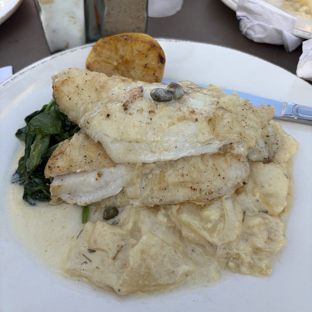 Bluewater Avalon - Seafood Near Me - Avalon, California