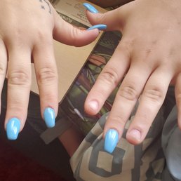 Went and got my nails done on Thursday August 22, 2019 and today which is Sunday August 25, 2019 and 3 of my nails already fell off. Went and got my nails done on Thursday August 22, 2019 and today which is Sunday August 25, 2019 and 3 of my nails already fell off.