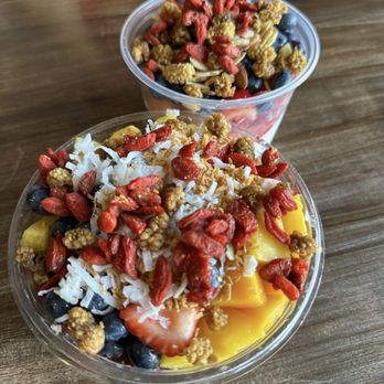 Senberry Bowls - Acai Bowls Near Me - Fairfax, Virginia Senberry Bowls - Acai Bowls Near Me - Fairfax, Virginia