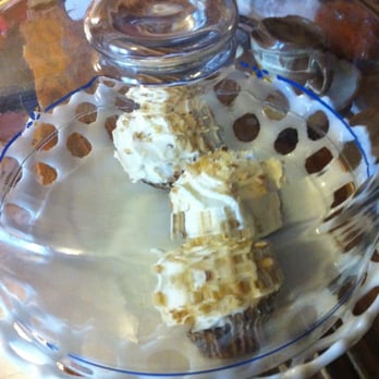 The Coach House Bed and Breakfast - cream cheese frosted cupcakes YUMMY! - Bed & Breakfast Near Me - Christoval, Texas The Coach House Bed and Breakfast - cream cheese frosted cupcakes YUMMY! - Bed & Breakfast Near Me - Christoval, Texas