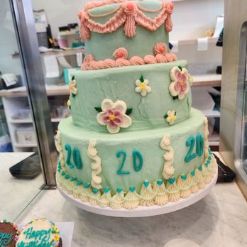 SusieCakes - Bakeries Near Me - San Francisco, California