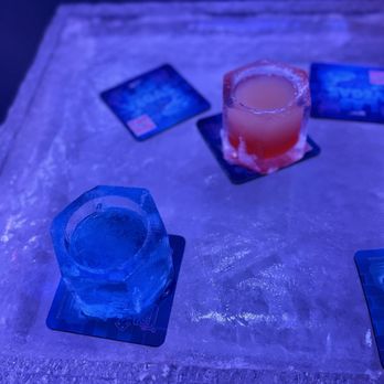 minus5 ICEBAR - Frosted Berries and Arctic Sunset - Cocktail Bars Near Me - Las Vegas, Nevada minus5 ICEBAR - Frosted Berries and Arctic Sunset - Cocktail Bars Near Me - Las Vegas, Nevada
