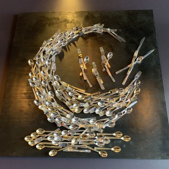 Original Pho Vietnamese Eatery - Wall decor - Vietnamese Near Me - Victoria, British Columbia Original Pho Vietnamese Eatery - Wall decor - Vietnamese Near Me - Victoria, British Columbia