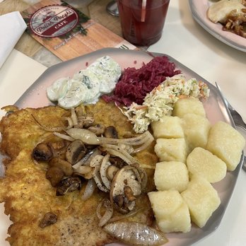 Polish Paczki Cafe - Schabowy - Cafes Near Me - Chicago, Illinois