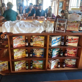 Leinie Lodge - Sampling area - Breweries Near Me - Chippewa Falls, Wisconsin Leinie Lodge - Sampling area - Breweries Near Me - Chippewa Falls, Wisconsin