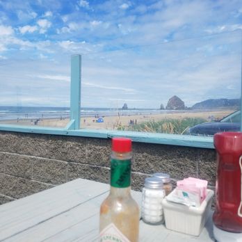 Mo's Seafood & Chowder - Such a beautiful view while waiting and eating - Seafood Near Me - Cannon Beach, Oregon