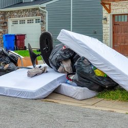 Burly Guys Junk Removal - Burly Guys Junk Removal (248) 224-2188