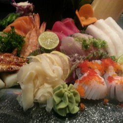 Little Tokyo Sushi & Grill