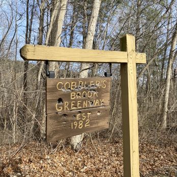 Cobbler’s Brook Greenway - sign - Hiking Near Me - Merrimac, Massachusetts Cobbler’s Brook Greenway - sign - Hiking Near Me - Merrimac, Massachusetts
